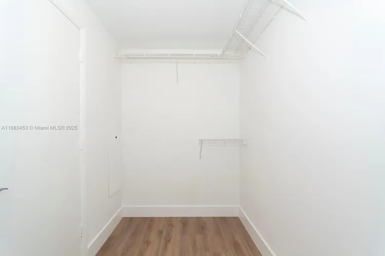 Vizcayne North Tower #2203 image #33