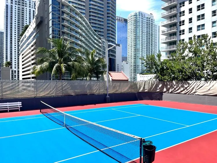 The Mark #1709 image #31