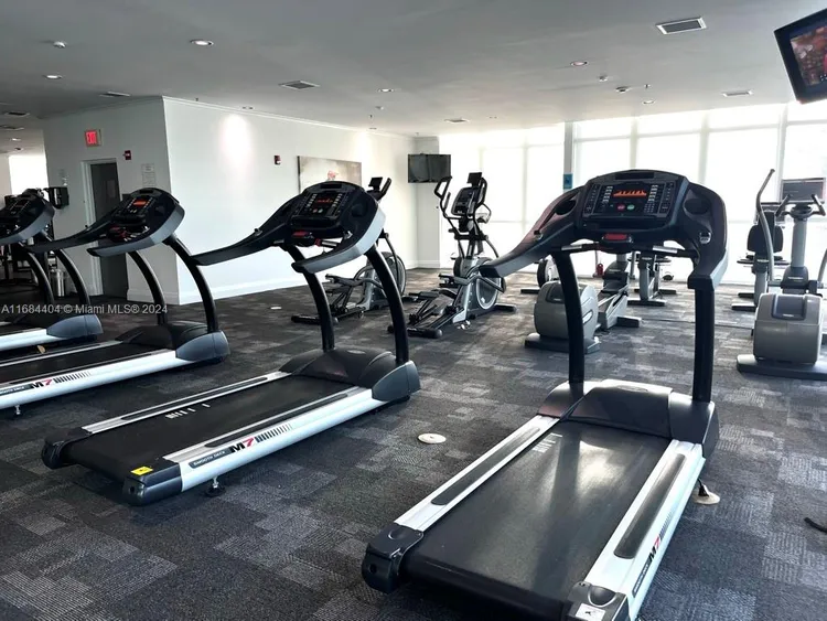 The Mark #1709 image #32