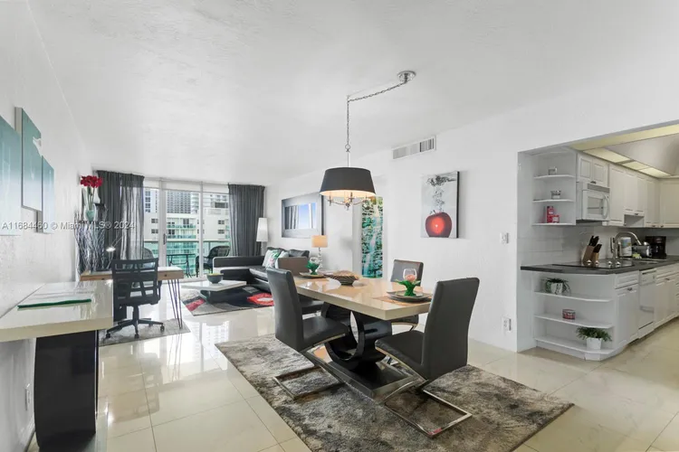 The Tides On Hollywood Beach #15H image #10