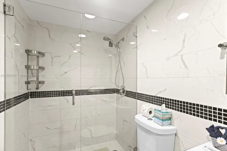 The Tides On Hollywood Beach #15H image #21