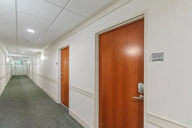 The Tides On Hollywood Beach #15H image #37