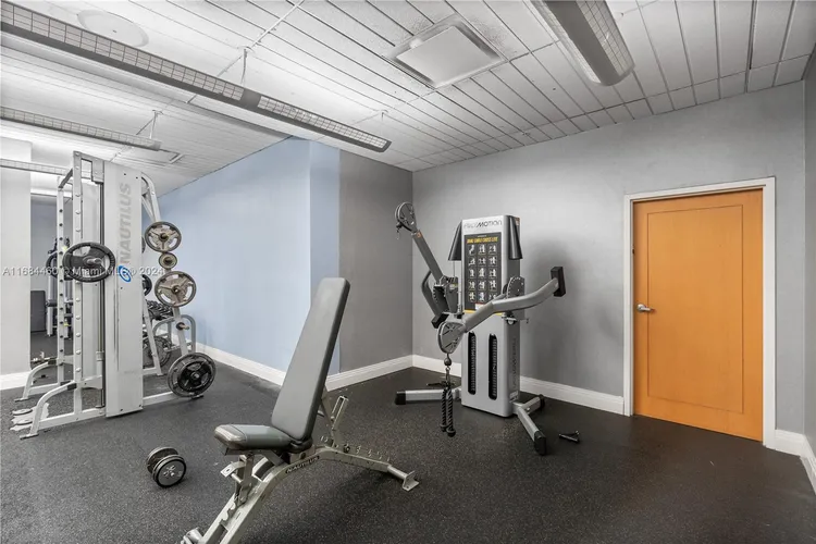 The Tides On Hollywood Beach #15H image #47