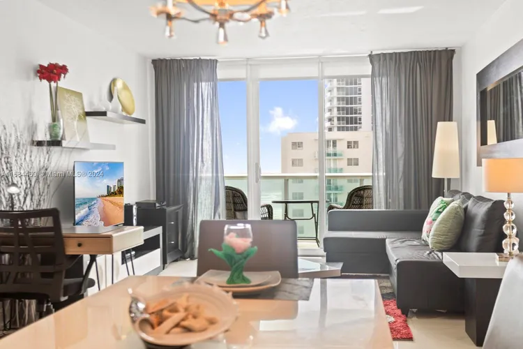 The Tides On Hollywood Beach #15H image #8