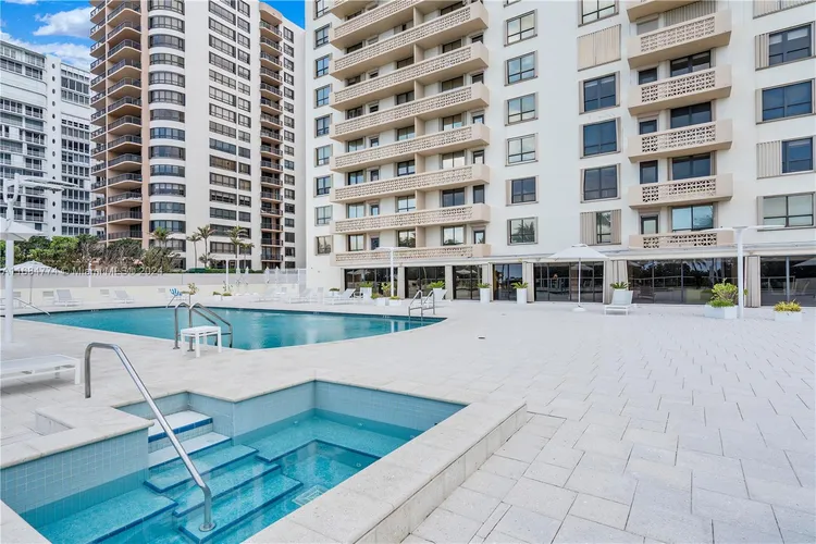 The Plaza of Bal Harbour #1014 image #11