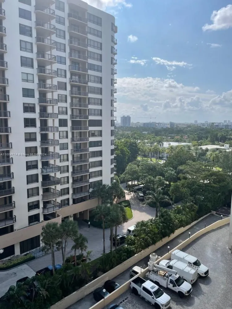 The Plaza of Bal Harbour #1014 image #16