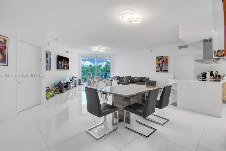 Marina Palms Yacht Club and Residences North Tower #304 image #11