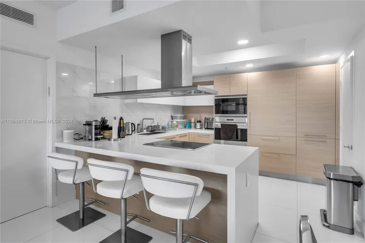 Marina Palms Yacht Club and Residences North Tower #304 image #15