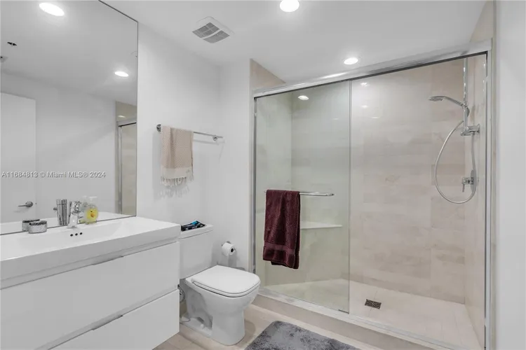 Marina Palms Yacht Club and Residences North Tower #304 image #19