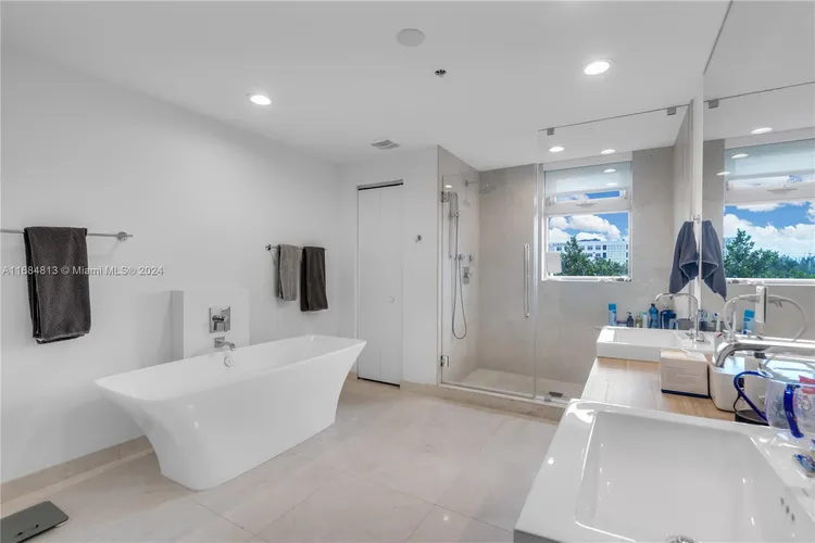 Marina Palms Yacht Club and Residences North Tower #304 image #24