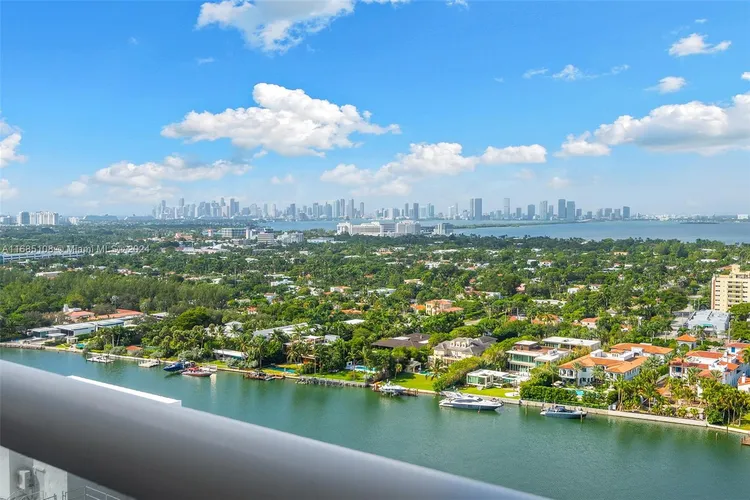 Green Diamond #2506 image #13