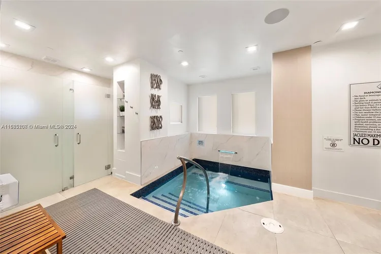 Green Diamond #2506 image #20