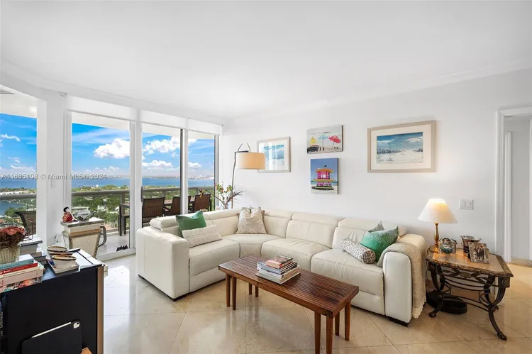 Green Diamond #2506 image #7