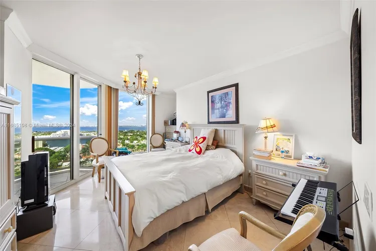 Green Diamond #2506 image #8