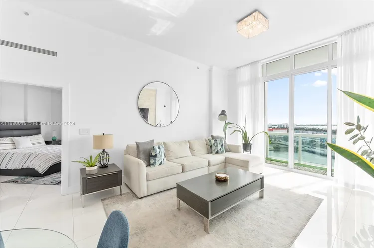 360 Condo #1209 image #8