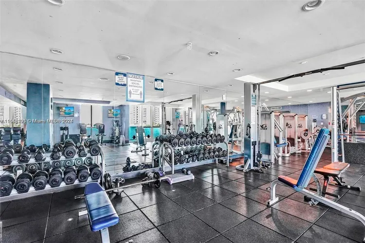 360 Condo #1113 image #51