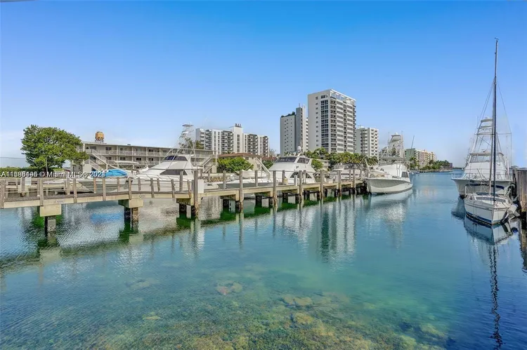 360 Condo #1113 image #53