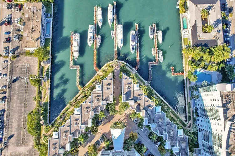 360 Condo #1113 image #72