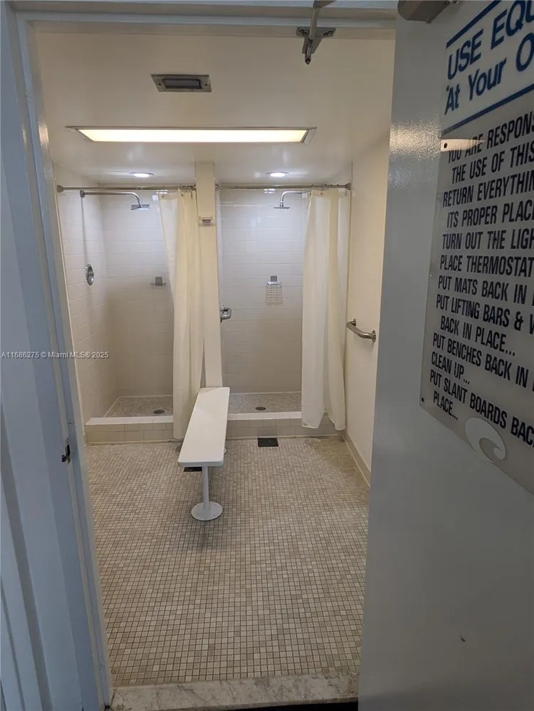 Anchor Bay Club #109 image #15