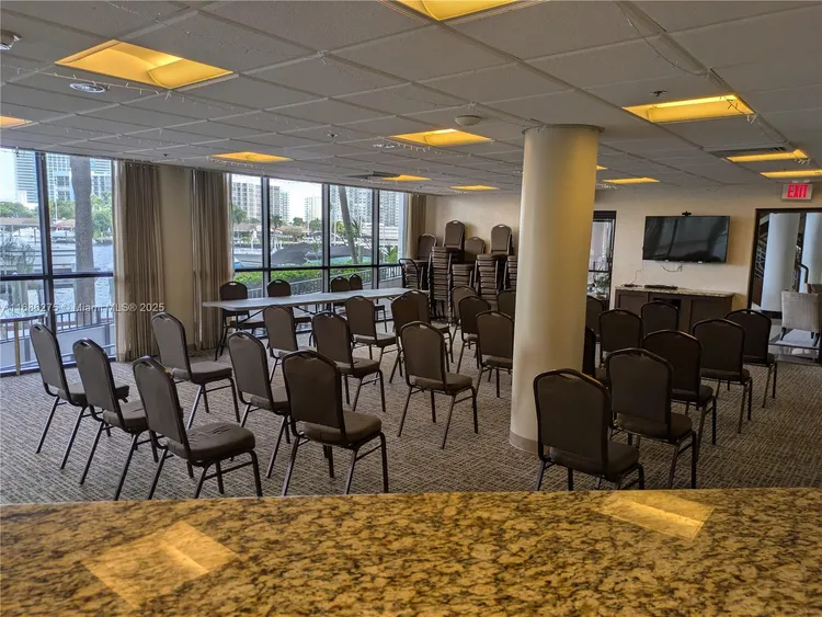 Anchor Bay Club #109 image #22