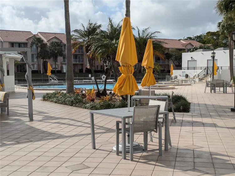 Anchor Bay Club #109 image #25