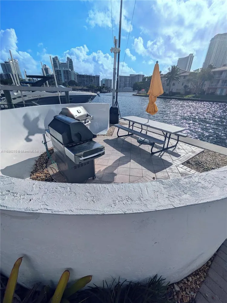 Anchor Bay Club #109 image #27