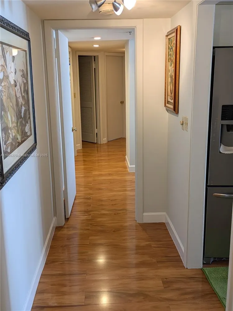 Anchor Bay Club #109 image #54