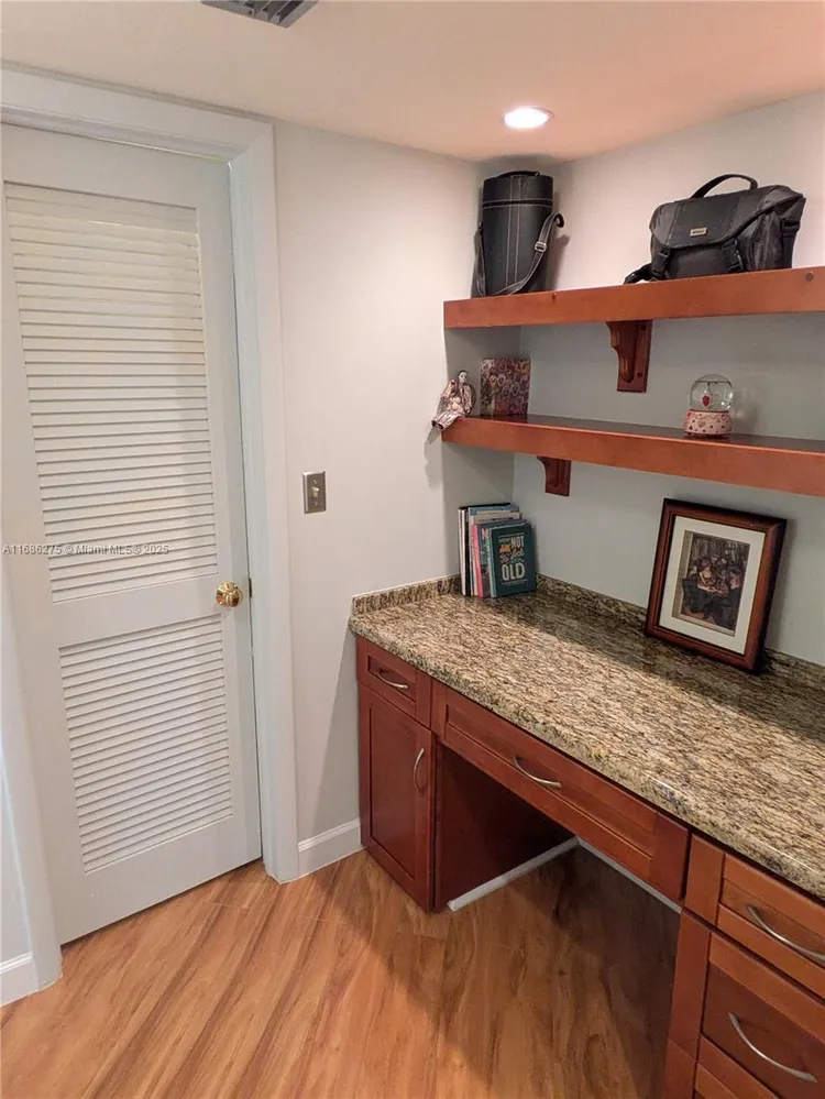 Anchor Bay Club #109 image #61