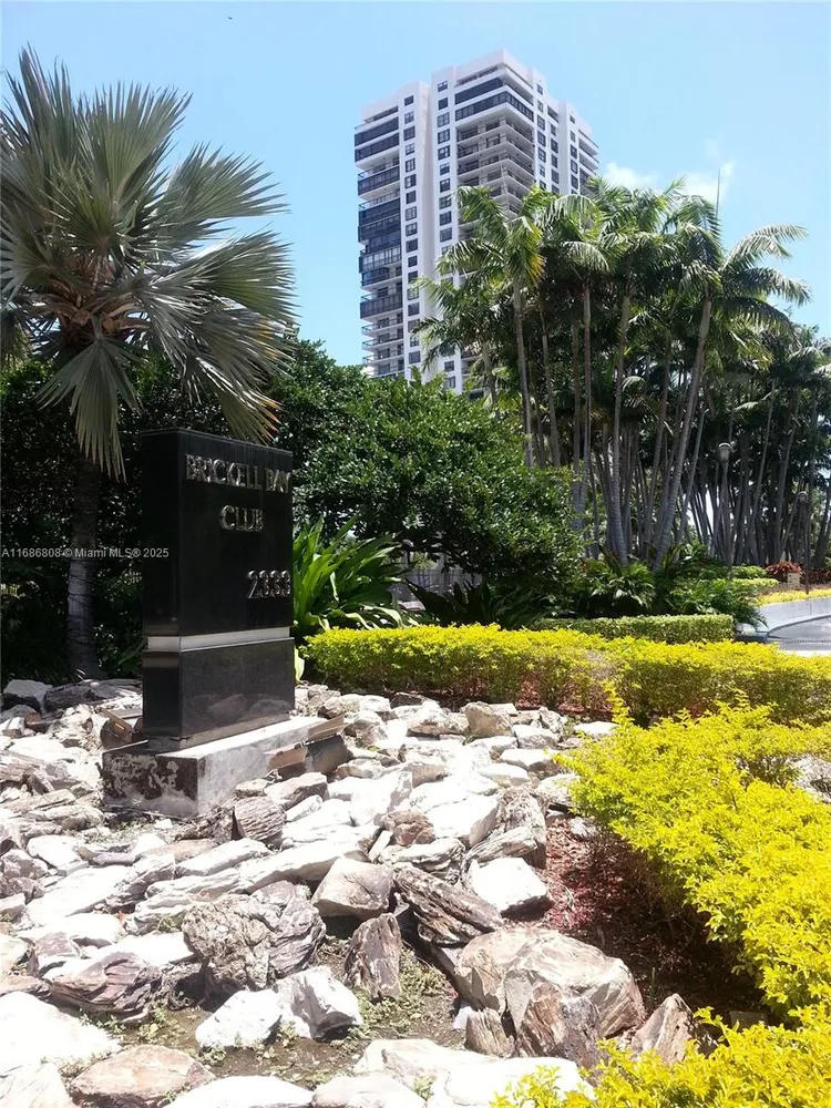 Brickell Bay Club #2011 image #31