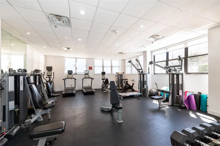 Brickell Park #409 image #26