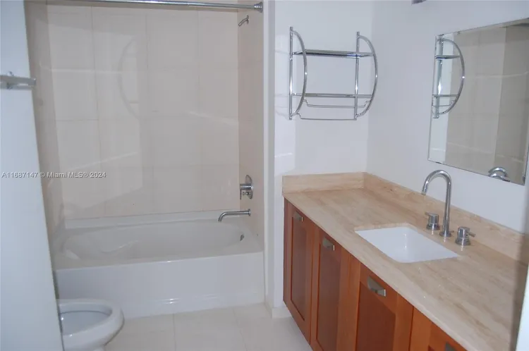 Solaris at Brickell #1504 image #8