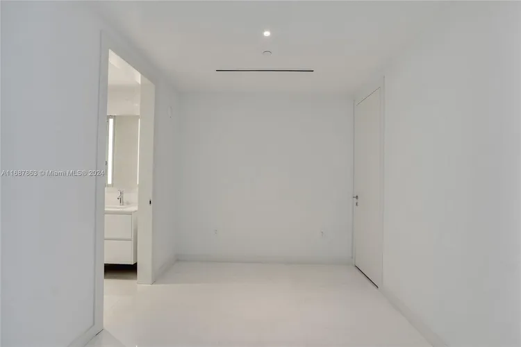 Aston Martin Residences #2105 image #20