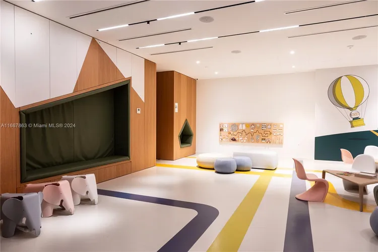 Aston Martin Residences #2105 image #30