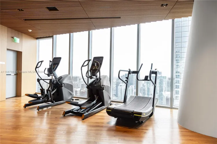 Aston Martin Residences #2105 image #39