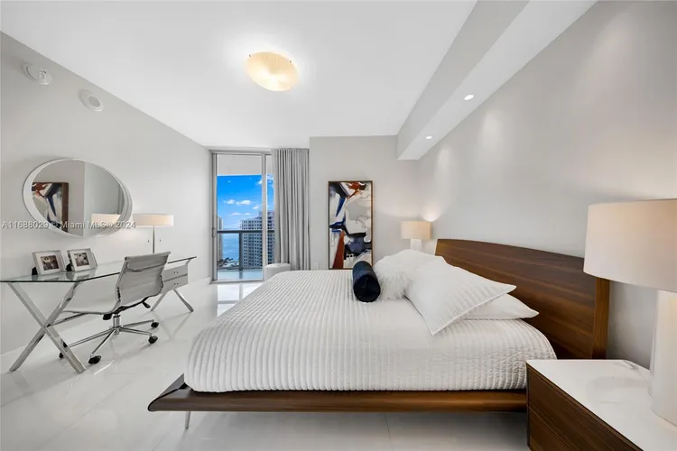 Icon Brickell I #2905 image #31