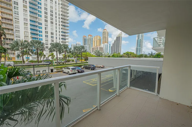 Winston Towers #MO10 image #12