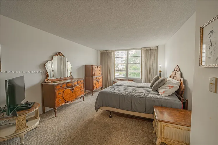 Winston Towers #MO10 image #19