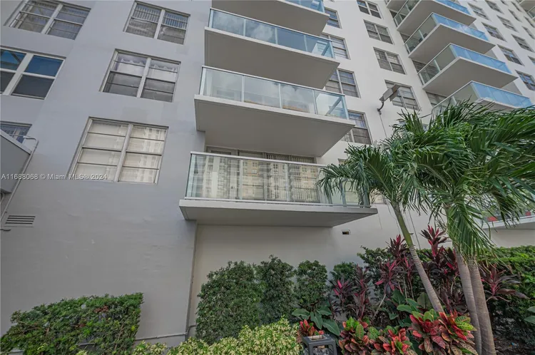 Winston Towers #MO10 image #27