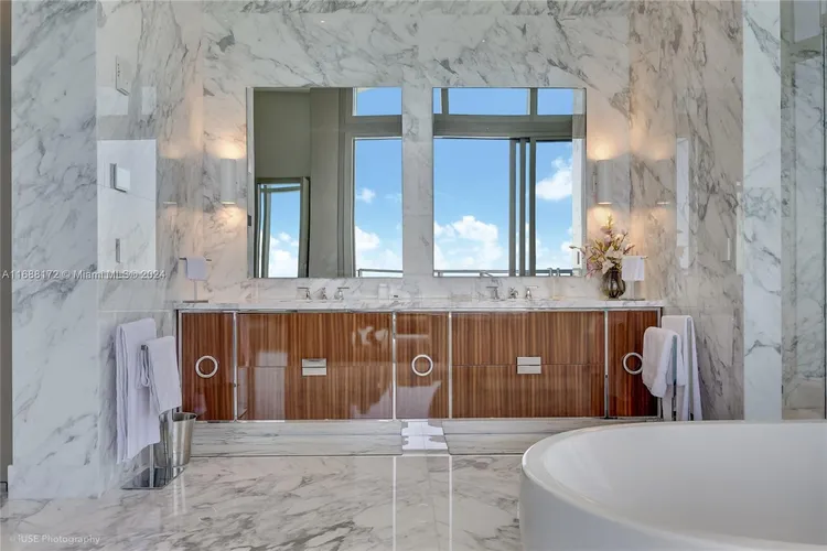 Ritz-Carlton Residences Sunny Isles #5101 image #12