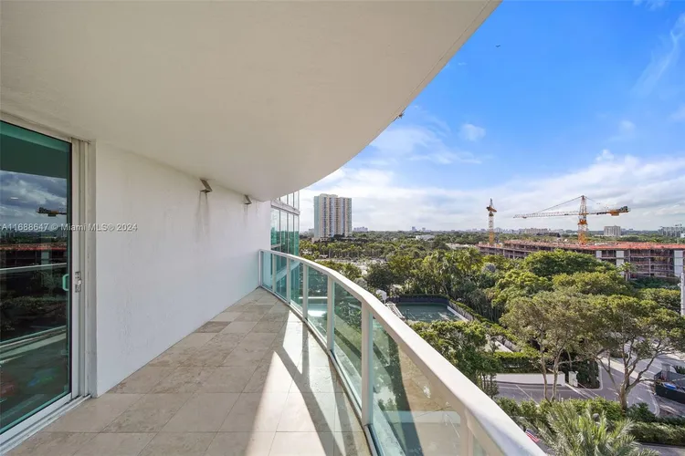 Skyline On Brickell #712 image #25