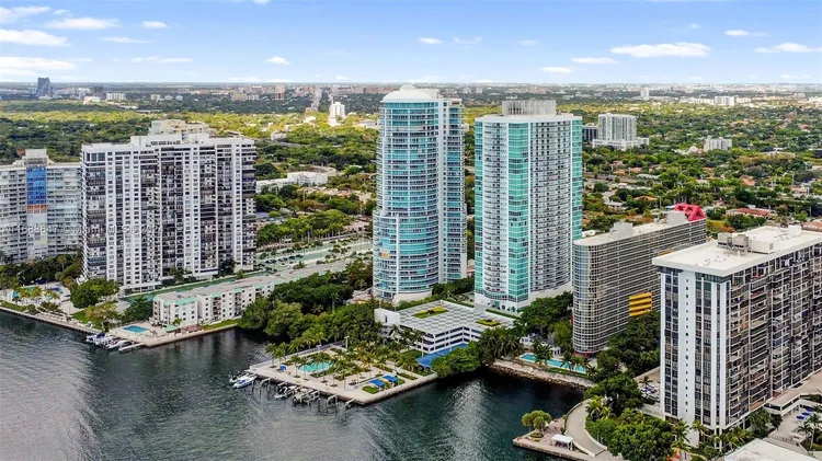 Skyline On Brickell #712 image #28