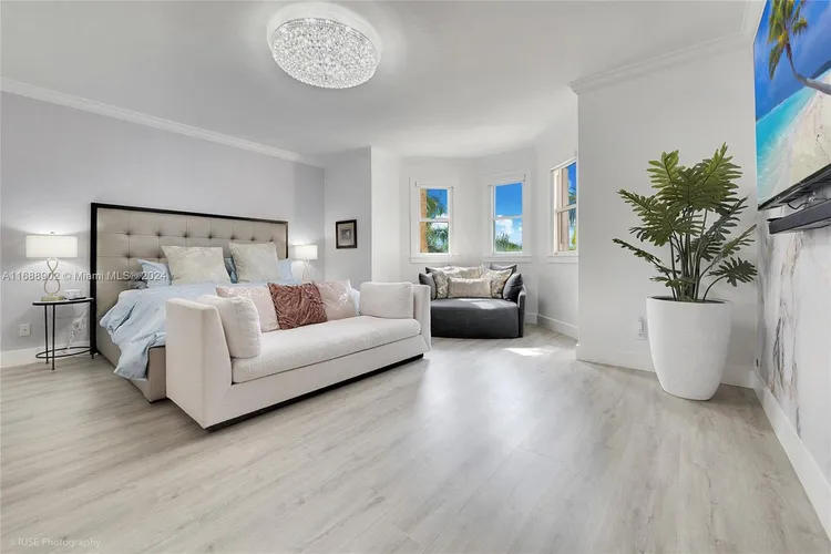 Padua Condo Deering Bay #247 image #8