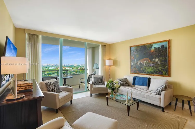 Ritz-Carlton Coconut Grove #1905 image #15