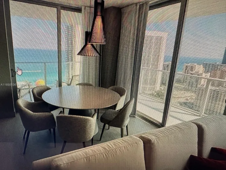 Hyde Beach House #R3409 image #6