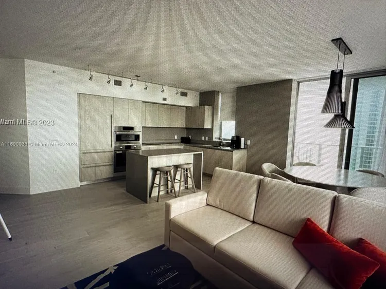 Hyde Beach House #R3409 image #7