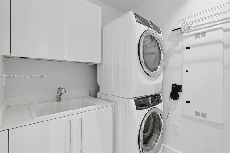 Ritz-Carlton Residences Sunny Isles #3602 image #24