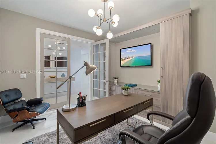 100 Las Olas #4203 image #22