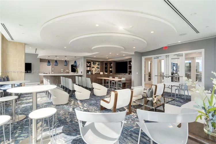 100 Las Olas #4203 image #36