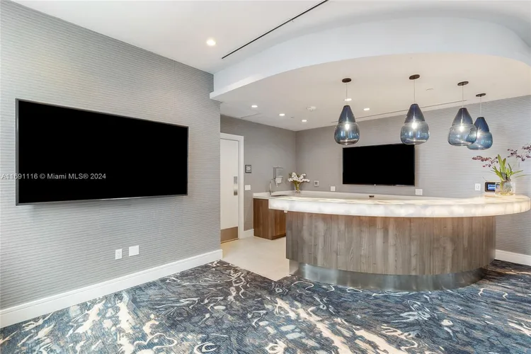 100 Las Olas #4203 image #38