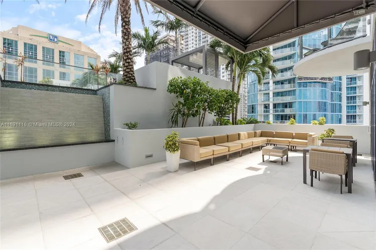 100 Las Olas #4203 image #42